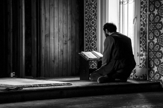 8 Verses Of The Quran That Will Relax And Comfort Your Heart